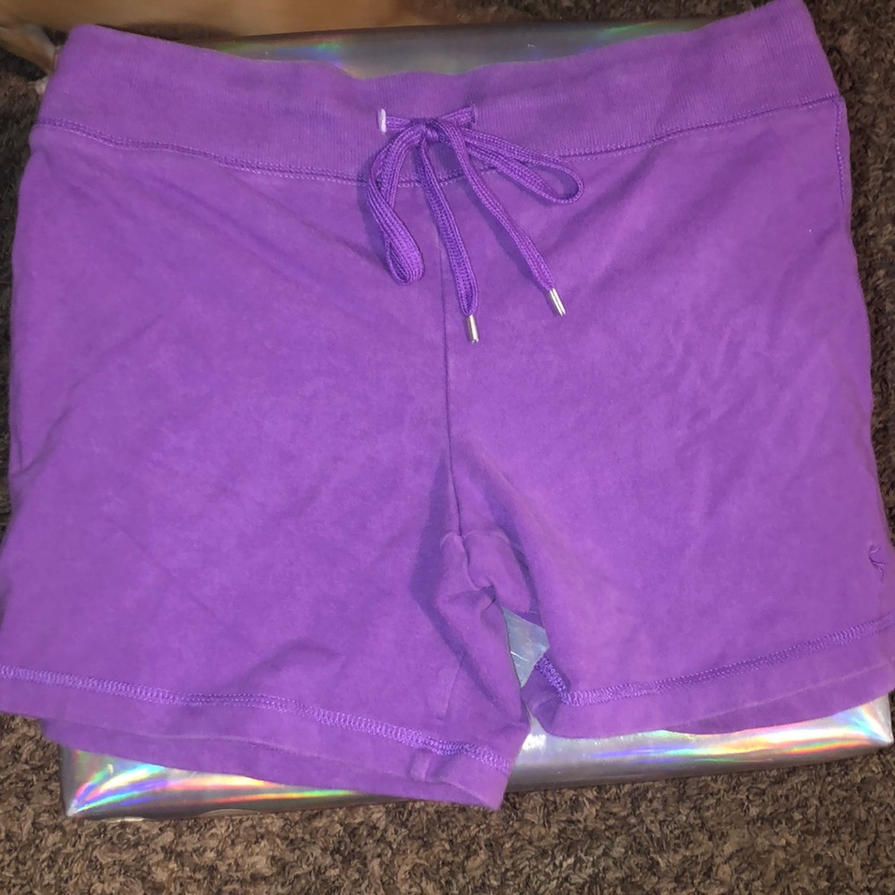 Shorts large